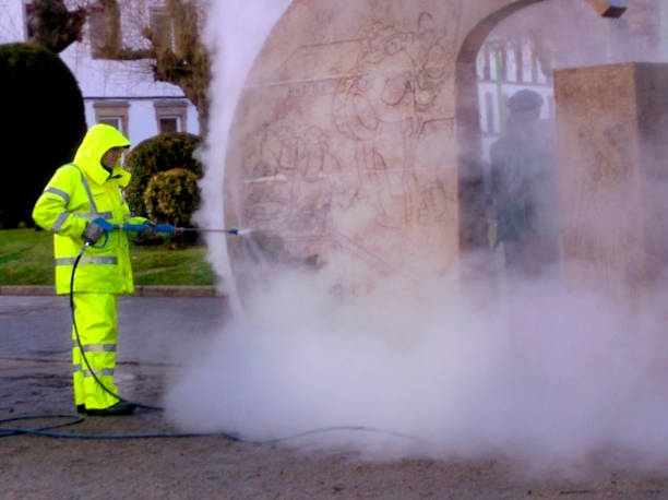 Best Sidewalk Pressure Washing  in Franklin, PA