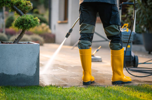 Best Garage Pressure Washing  in Franklin, PA